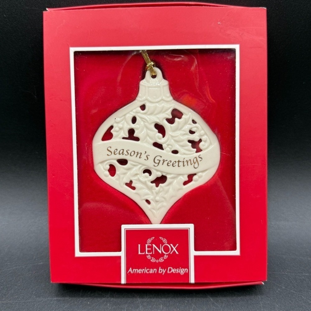Lenox SEASON'S GREETINGS Christmas‎ ORNAMENT with Box